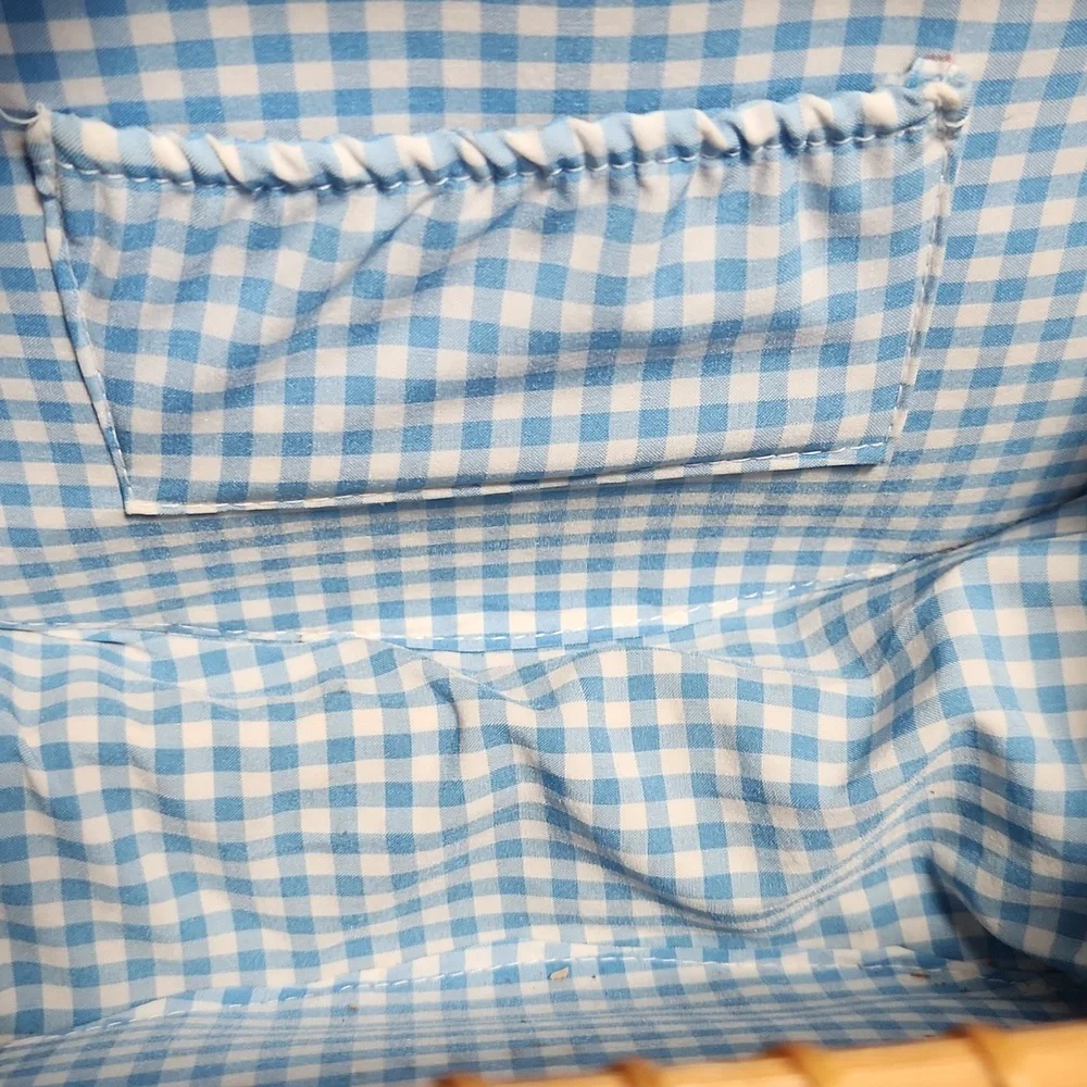 Oval - Picture 5 of 7